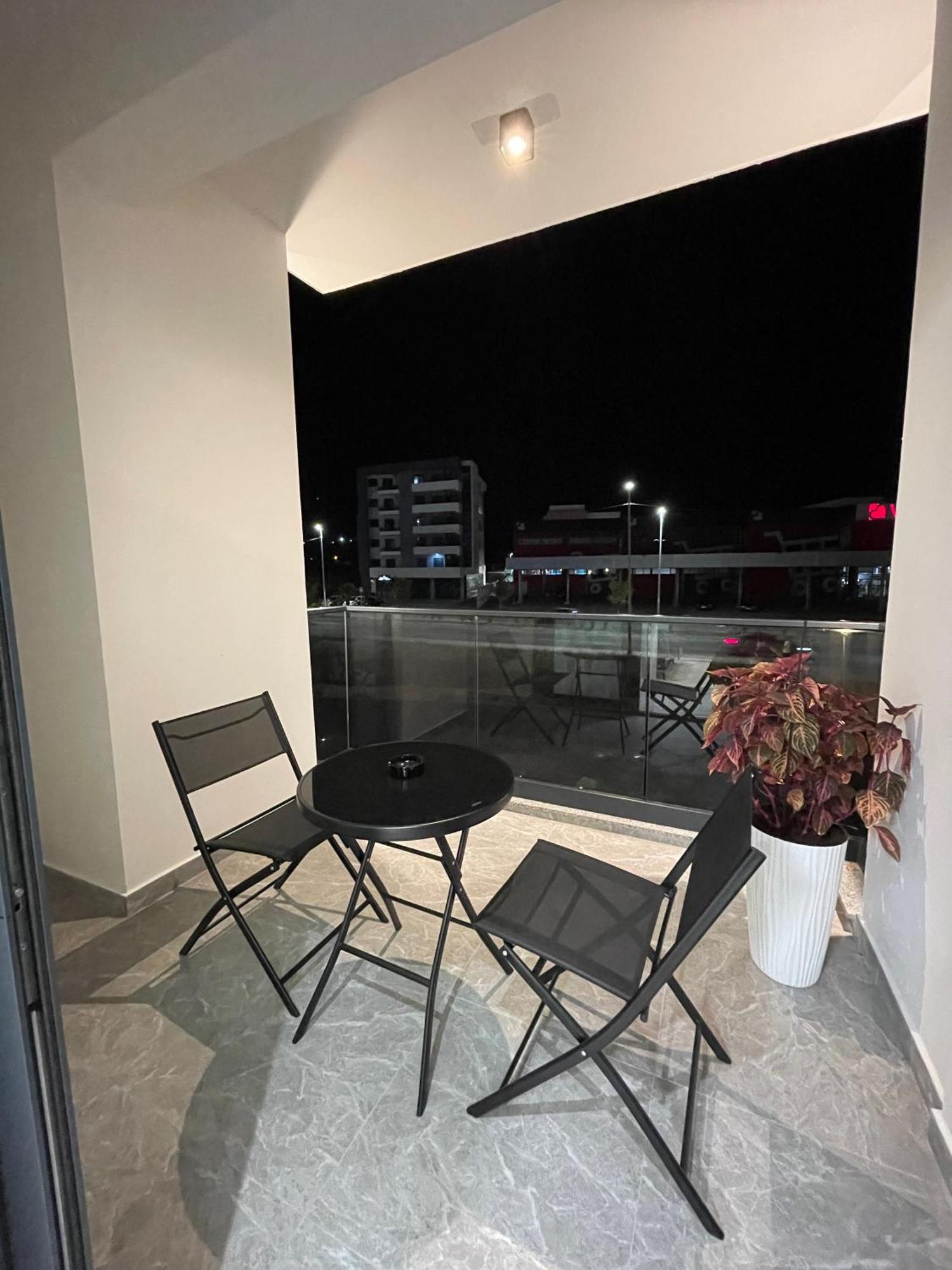 Hotel Maraj Ulcinj Exterior photo